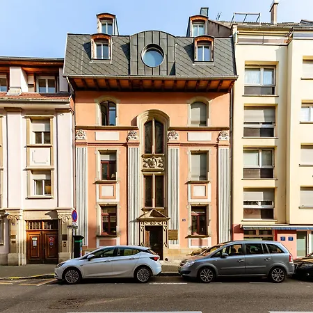 Orangerie & Centre Апартаменти